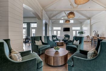 Latitudes apartments